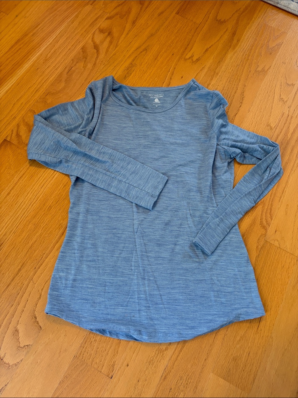 Segments Womens Size Medium 100% Merino Wool Long Sleeve Top Heather Blue